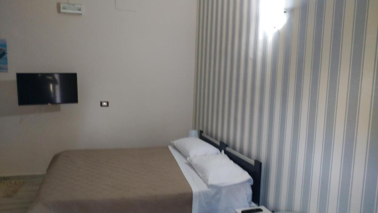 Il Delfino B&B Villapiana Lido エクステリア 写真